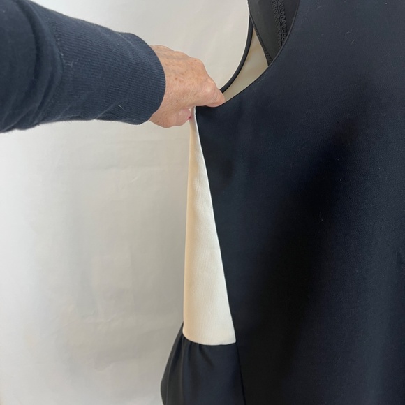 Ann Taylor Black and Cream Sleeveless Top Size L - Picture 7 of 10